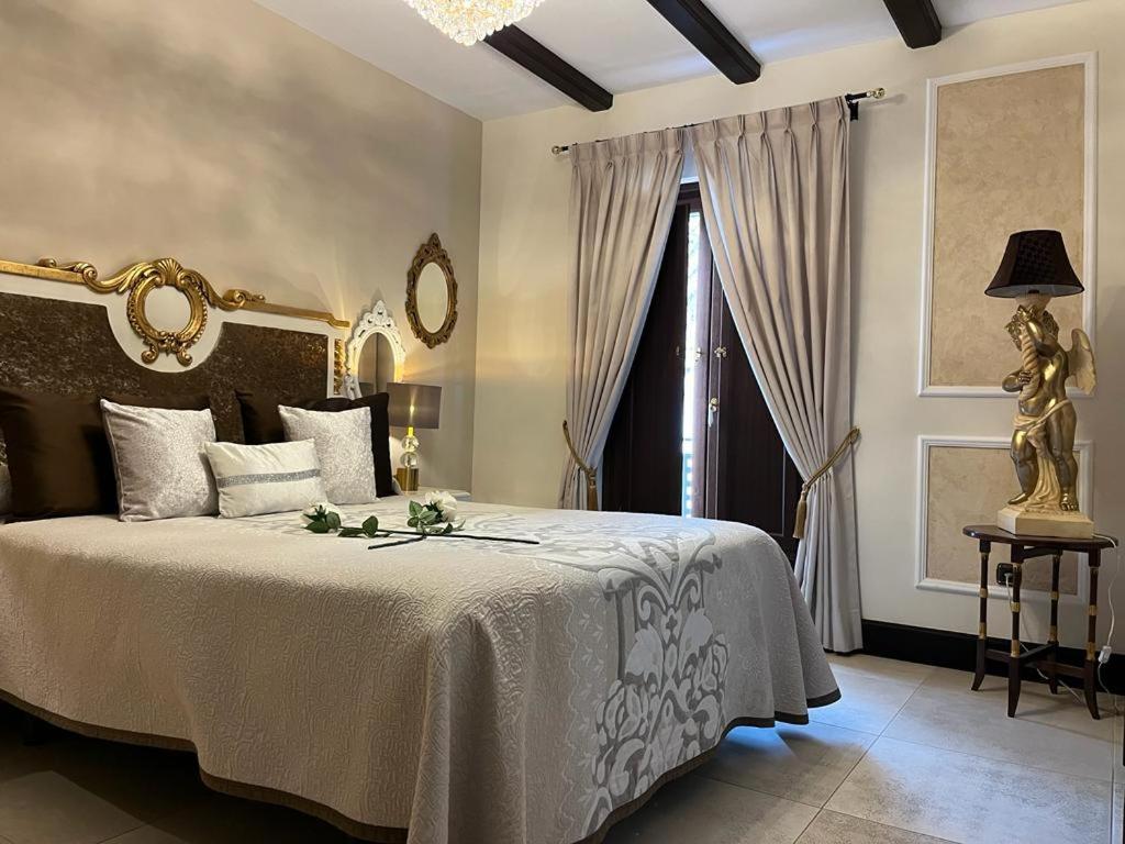 Hotel Boutique Casa Veracruz Estepona Phòng bức ảnh